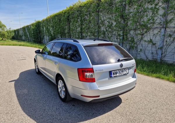 Skoda Octavia cena 48900 przebieg: 198000, rok produkcji 2018 z Warszawa małe 56